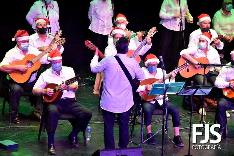 Momento del concierto de anoche en el Teatro de Telde/Francisco Javier Santana.